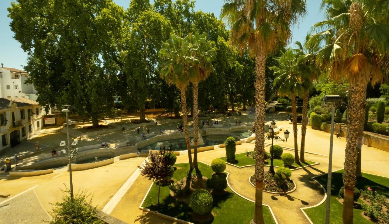 Turistico Fuente Del Rey *